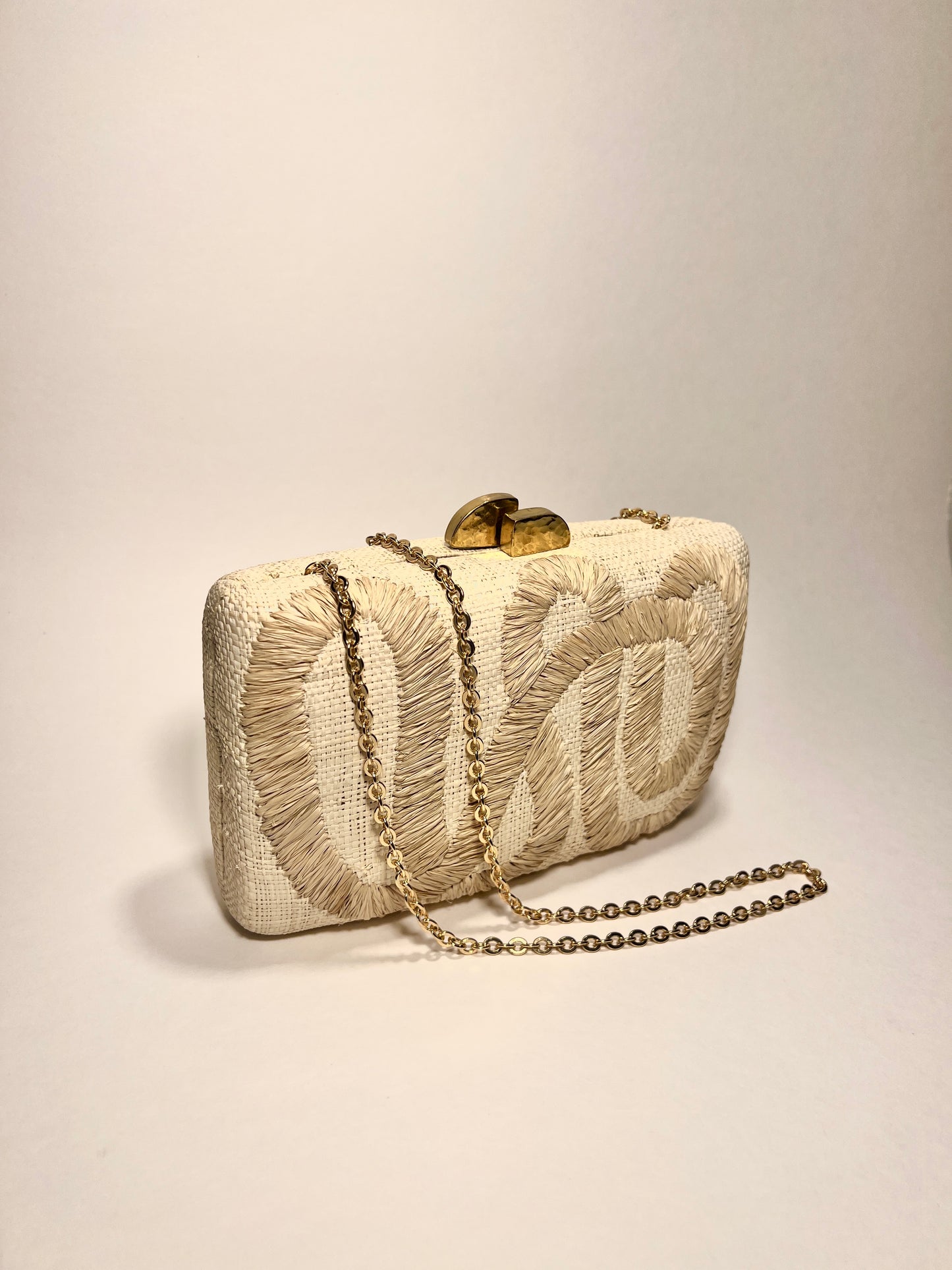 The Fabulous Rafia Purse in Natural